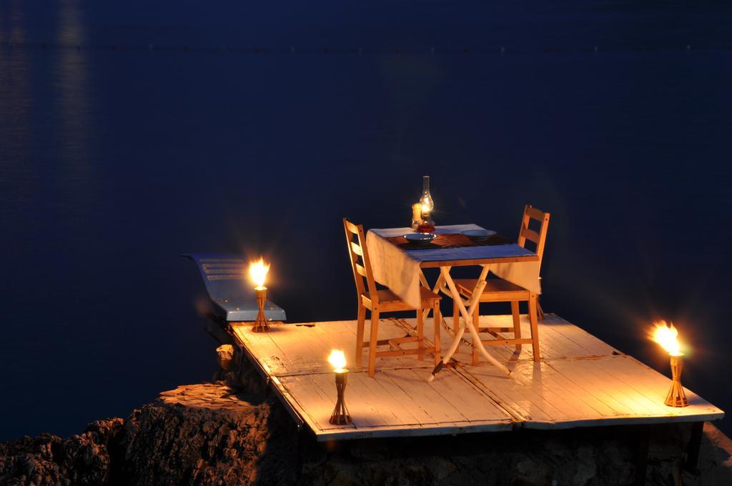 Caretta Hotel Kalkan Exterior foto
