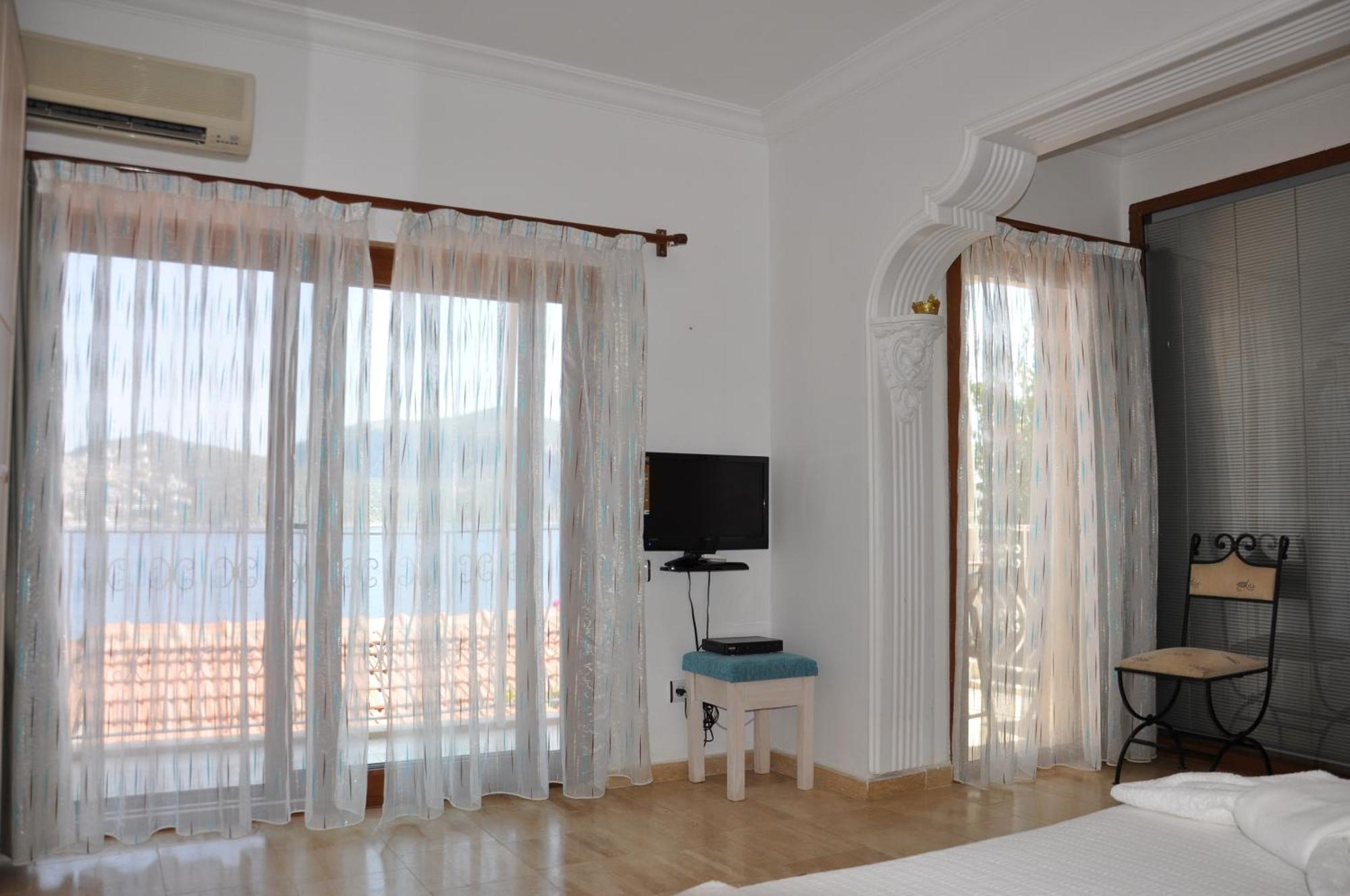 Caretta Hotel Kalkan Cameră foto